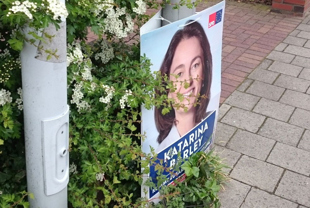 SPD-Plakat an der Hohen Geest (29.4.2019; Foto: Klare)