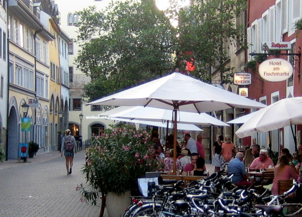 Startpunkt: Hotel am Fischmarkt in Konstanz (3.7.2019; Foto: Klare)