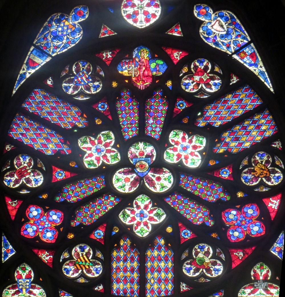 Katharinenkirche Oppenheim: Lilienfenster (15.7.2019; Foto: Meyerbröker)