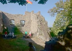 Burgruine Neuenfels (15.9.2020; Foto: Henning Klare)