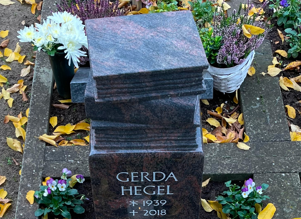 Gerda Hegel 1939-2018 (Hiltruper Friedhof, 31.10.2022, Foto: Henning Klare)