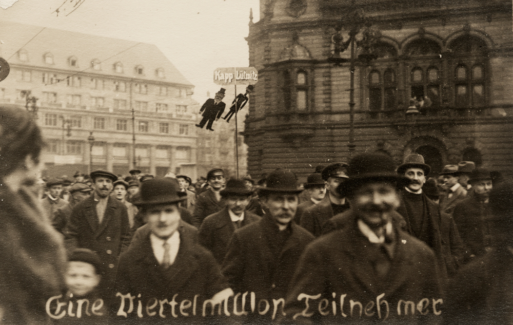 Demonstration in Berlin gegen den Kapp-Putsch (März 1920)