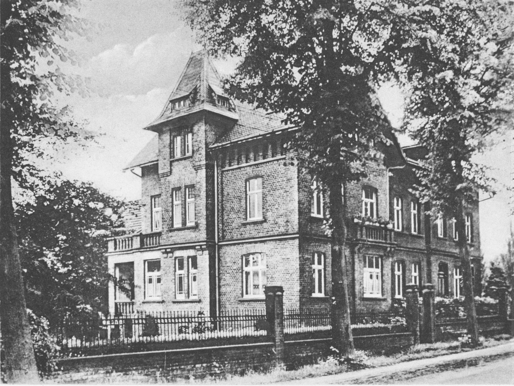 Wohnhaus Hanses-Ketteler an der Hiltruper Bahnhofstraße (1921; historische Postkarte)