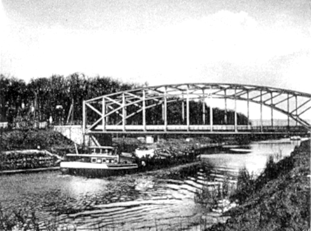 Prinzbrücke im Jahr 1957, Blick von Südosten (historische Postkarte)