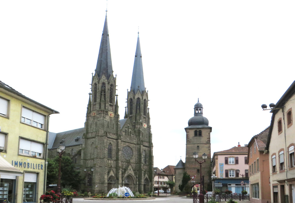 Sarralbe: Saint Martin und Albe-Turm (19.6.2015; Foto: Klaus Meyerbröker)