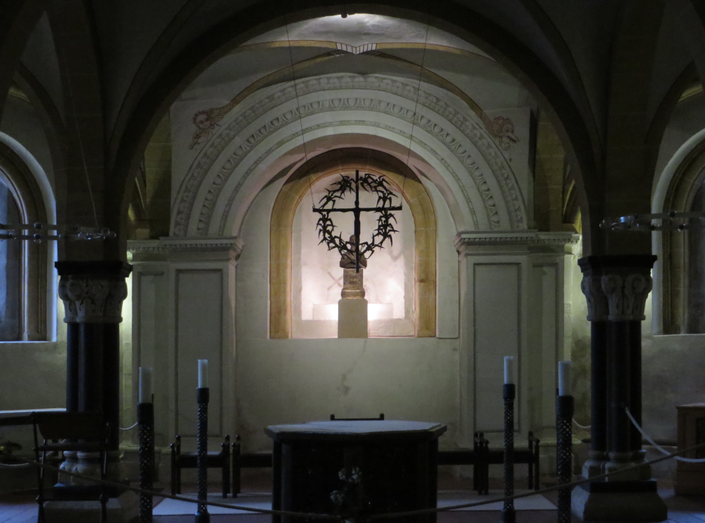 Hohe Domkirche St. Peter zu Trier: Krypta (24.6.2015; Foto: Klaus Meyerbröker)