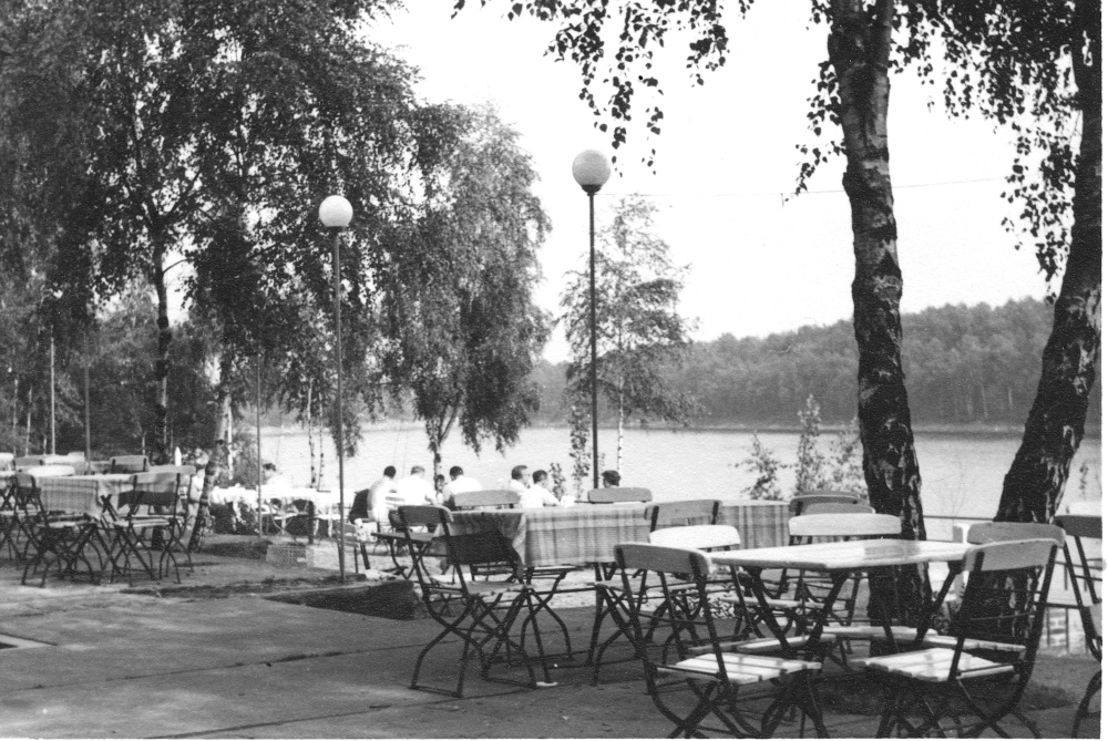 Terrasse des "Haus am See" des Ehepaars Steiner (1940; Foto: Hiltruper Museum)