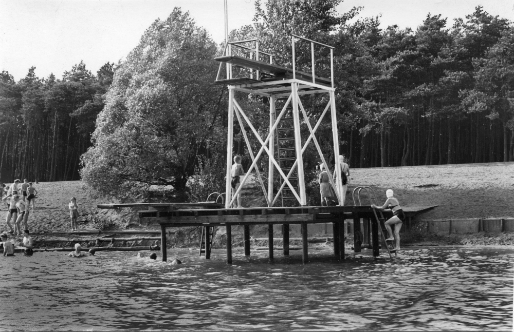 Sprungturm im "Seebad Hiltrup" (um 1950; Foto: Hiltruper Museum)