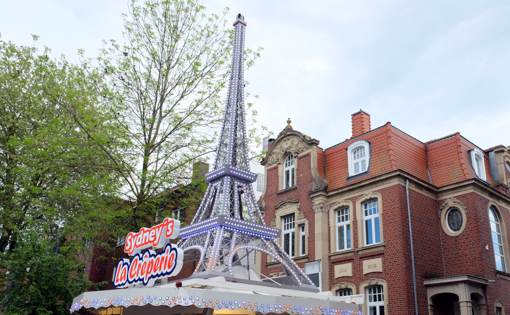 Hiltruper Frühlingsfest mit Eiffelturm (4.5.2024; Foto: Henning Klare)