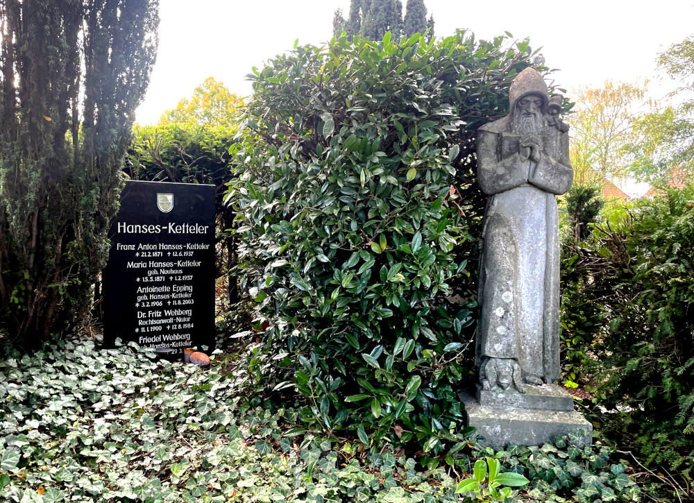 Grabstätte der Familie Hanses-Ketteler, alter Hiltruper Friedhof (11.10.2024; Foto: Henning Klare)