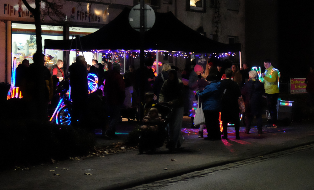 Hiltruper Weihnachtsmarktallee 2025: Spielerisch und geheimnisvoll (29.11.2025, Foto: Henning Klare)