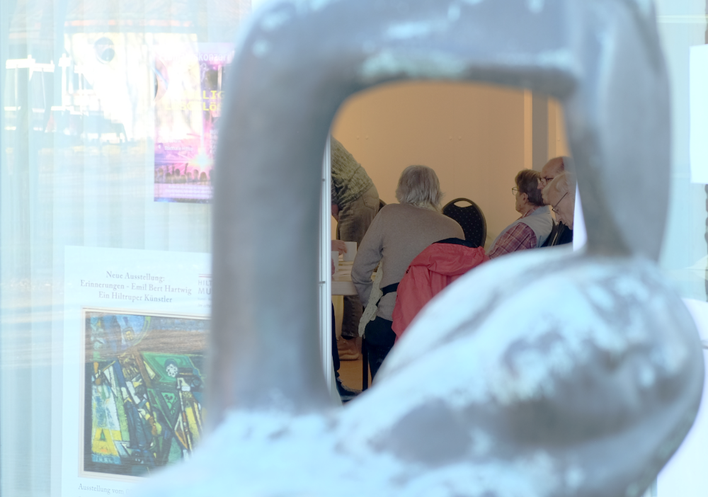 “Die Diskuswerferin“ erlaubt einen Blick ins Museum (3.3.2026, Foto: Henning Klare)