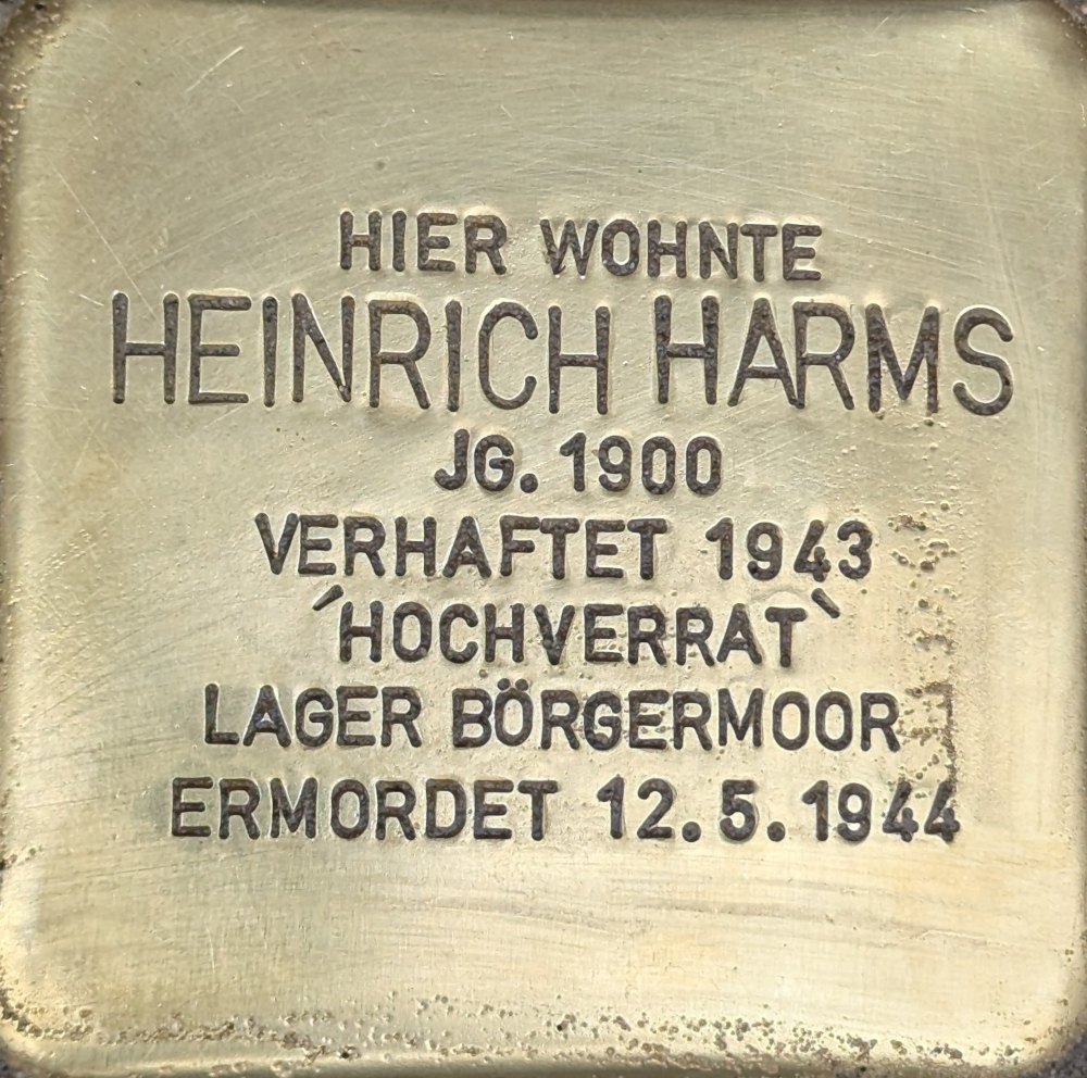>Stolperstein für Heinrich Harms, Münster, Aegidiistr. 51 (Dezember 2025. Foto: Friedhelm Redlich)