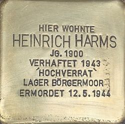 >Stolperstein für Heinrich Harms, Münster, Aegidiistr. 51 (Dezember 2025. Foto: Friedhelm Redlich)