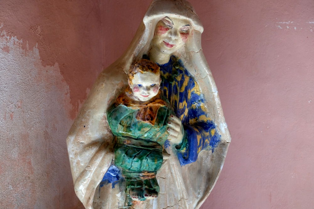 Figur im „Oratorium“ des Schlosses (Foto: Klare)