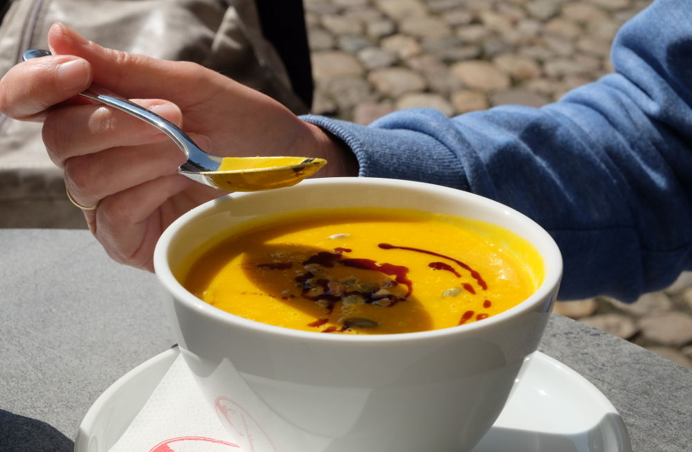 Kürbissuppe auf dem Marktplatz (Foto: Klare)