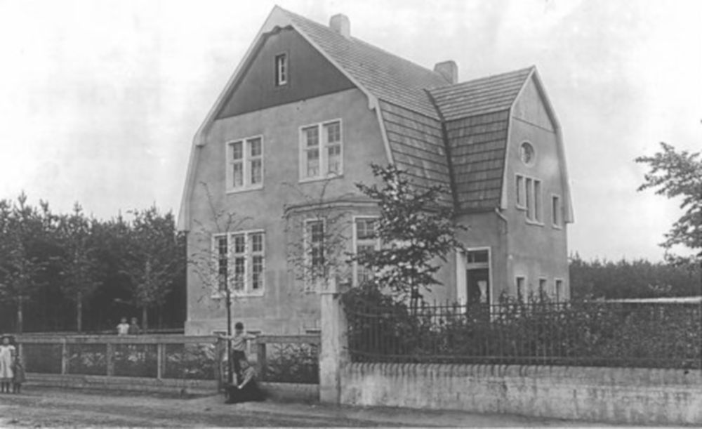 Haus Nübel an der Klosterstraße 12 (um 1920)